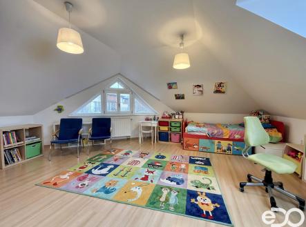 Pronájem bytu, 4+kk, 171 m²