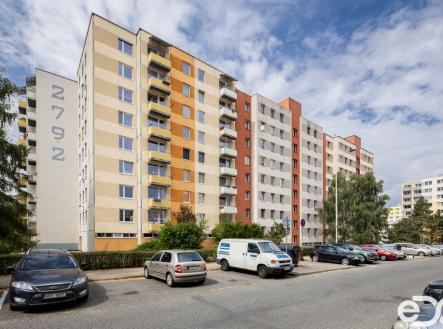 Pronájem bytu, 3+1, 71 m²
