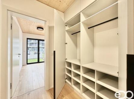 Pronájem bytu, 3+kk, 139 m²