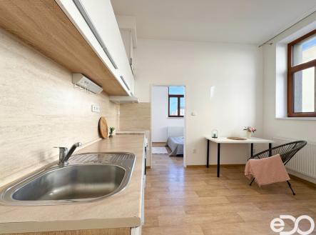 Pronájem bytu, 2+kk, 39 m²