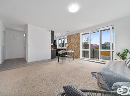 Prodej bytu, 3+kk, 75 m²