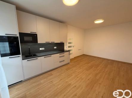 Pronájem bytu, 2+kk, 42 m²