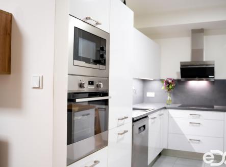 Prodej bytu, 2+kk, 52 m²