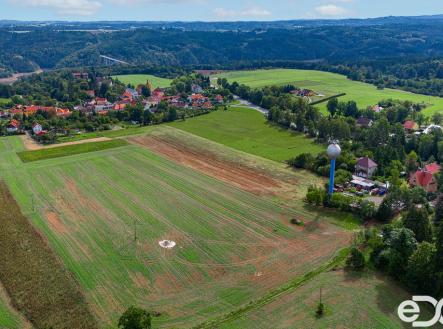 Prodej pozemku pro bydlení, 8 825 m²