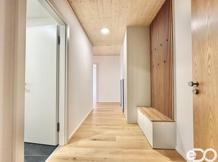 Pronájem bytu, 4+kk, 168 m²