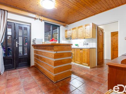 Prodej domu/vily, 290 m²