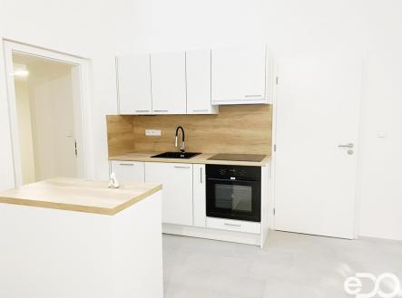 Pronájem bytu, 2+kk, 38 m²