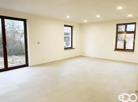 Pronájem bytu, 4+kk, 90 m²