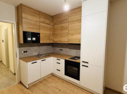 Pronájem bytu, 1+kk, 37 m²