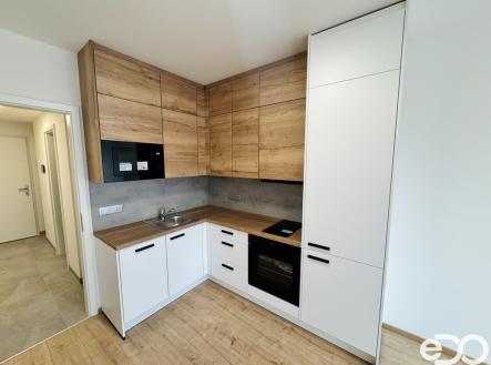 Pronájem bytu, 1+kk, 37 m²