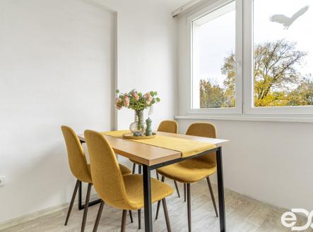 Pronájem bytu, 2+1, 53 m²