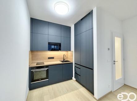 Pronájem bytu, 2+kk, 64 m²