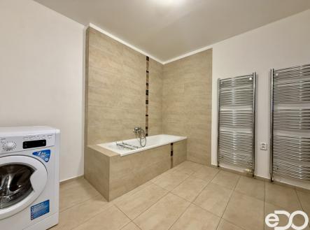 Pronájem bytu, 2+1, 100 m²