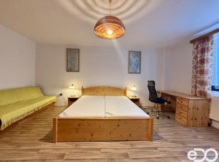 Pronájem bytu, 2+1, 100 m²