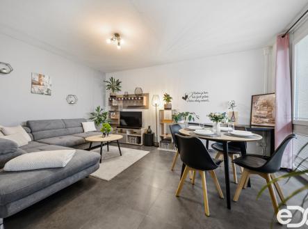 Prodej bytu, 3+1, 98 m²