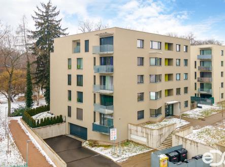 Pronájem bytu, 2+kk, 66 m²