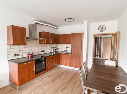 Pronájem bytu, 2+kk, 62 m²