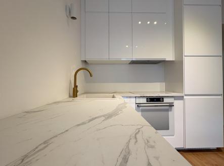 Pronájem bytu, 2+kk, 47 m²