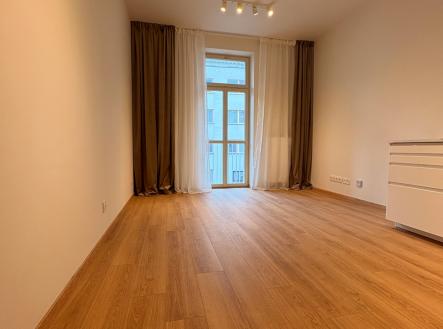 Pronájem bytu, 2+kk, 47 m²