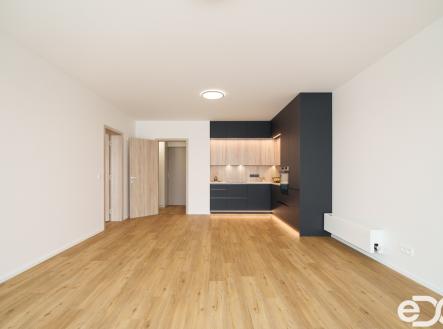 Pronájem bytu, 2+kk, 70 m²