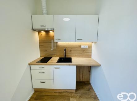 Pronájem bytu, 1+kk, 26 m²