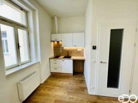 Pronájem bytu, 1+kk, 26 m²