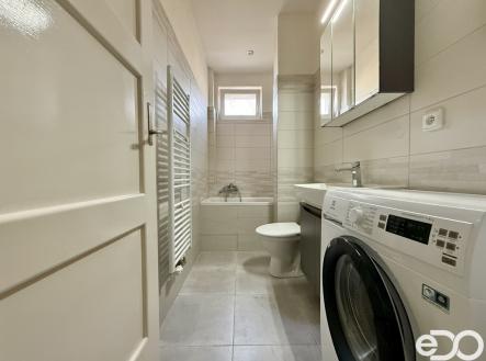 Pronájem bytu, 2+kk, 43 m²