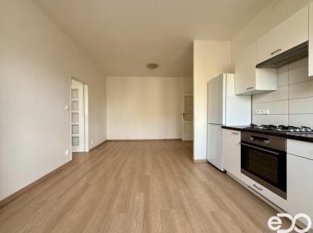 Pronájem bytu, 2+kk, 43 m²