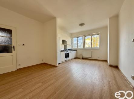 Pronájem bytu, 2+kk, 43 m²