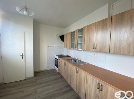 Pronájem bytu, 2+1, 69 m²