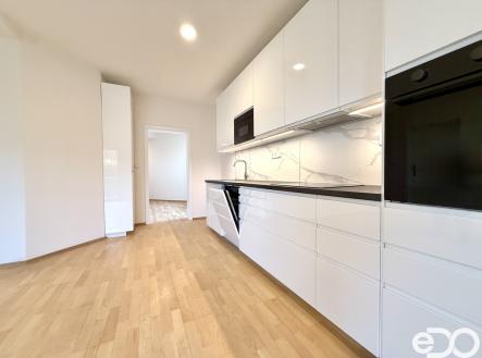 Pronájem bytu, 3+kk, 73 m²