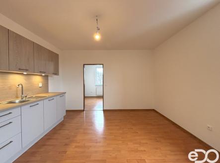 Pronájem bytu, 2+kk, 38 m²