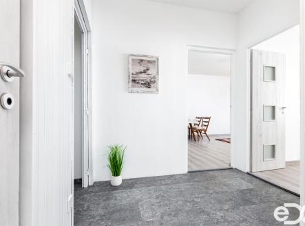 Pronájem bytu, 2+1, 65 m²