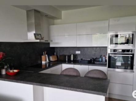 Pronájem bytu, 2+kk, 58 m²