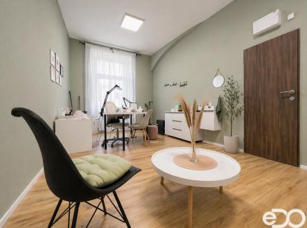 Prodej obchodní prostor, 18 m²