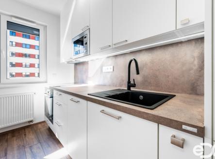 Pronájem bytu, 1+kk, 31 m²