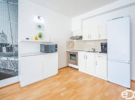 Prodej bytu, 3+kk, 76 m²