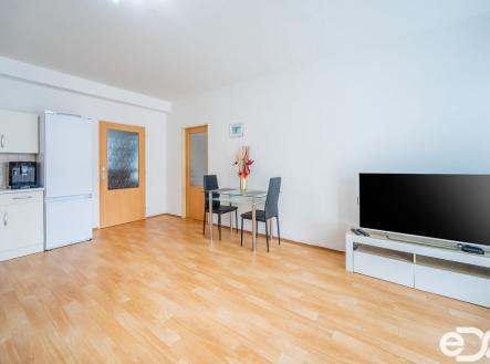 Prodej bytu, 3+kk, 76 m²