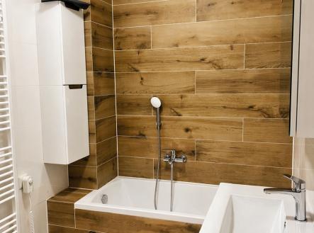 Pronájem bytu, 2+1, 65 m²