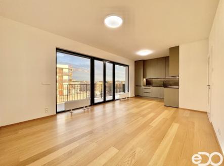 Pronájem bytu, 3+kk, 94 m²