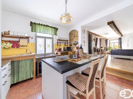 Prodej domu/vily, 180 m²