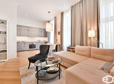 Pronájem bytu, 2+kk, 67 m²