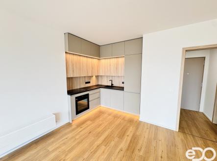 Pronájem bytu, 2+kk, 63 m²