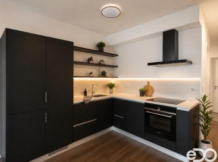 Pronájem bytu, 3+kk, 107 m²