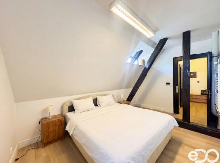 Pronájem bytu, 3+kk, 67 m²