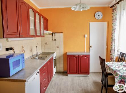 Prodej bytu, 2+1, 60 m²