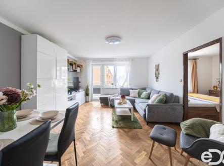 Prodej bytu, 3+1, 71 m²