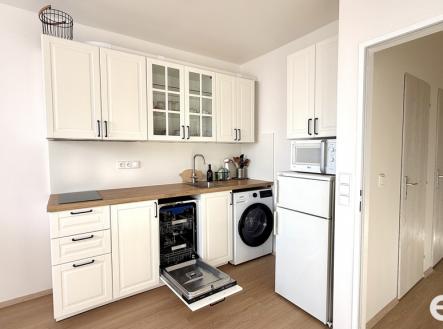 Pronájem bytu, 1+kk, 24 m²