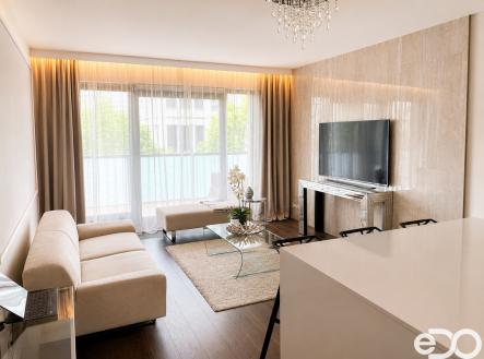 Pronájem bytu, 2+kk, 66 m²