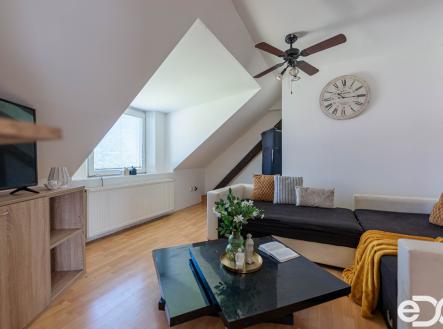 Prodej bytu, 5+1, 163 m² obrázek